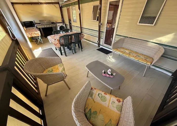 Mobil-home Camping *